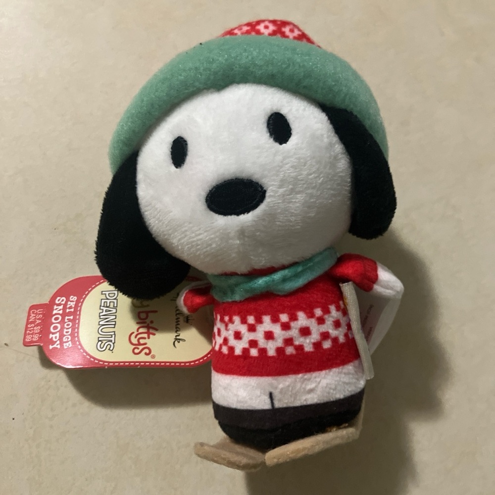 Hallmark Itty Bittys Snoopy